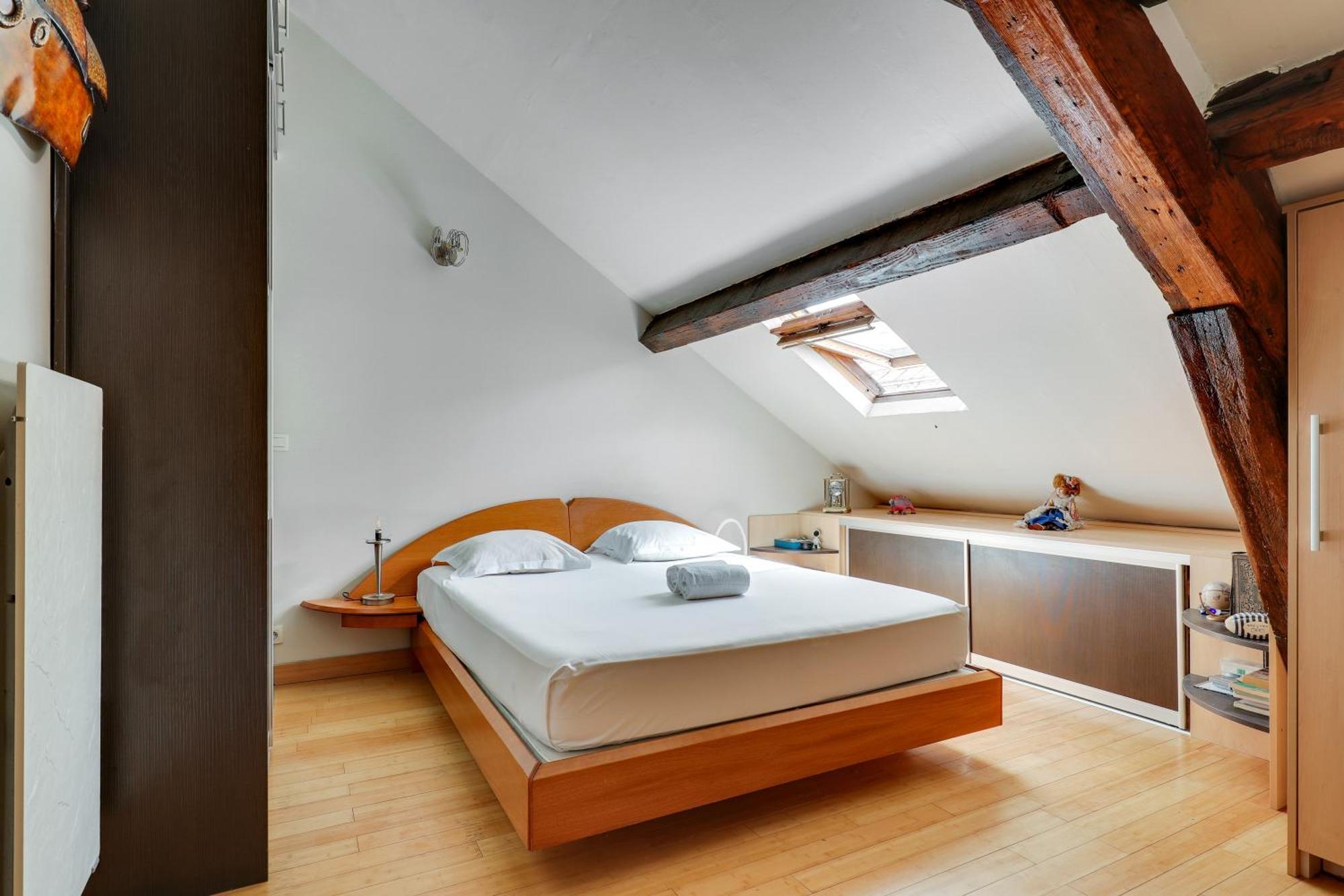 Duplex Calme Et Lumineux Au Coeur De Bastille París Exterior foto