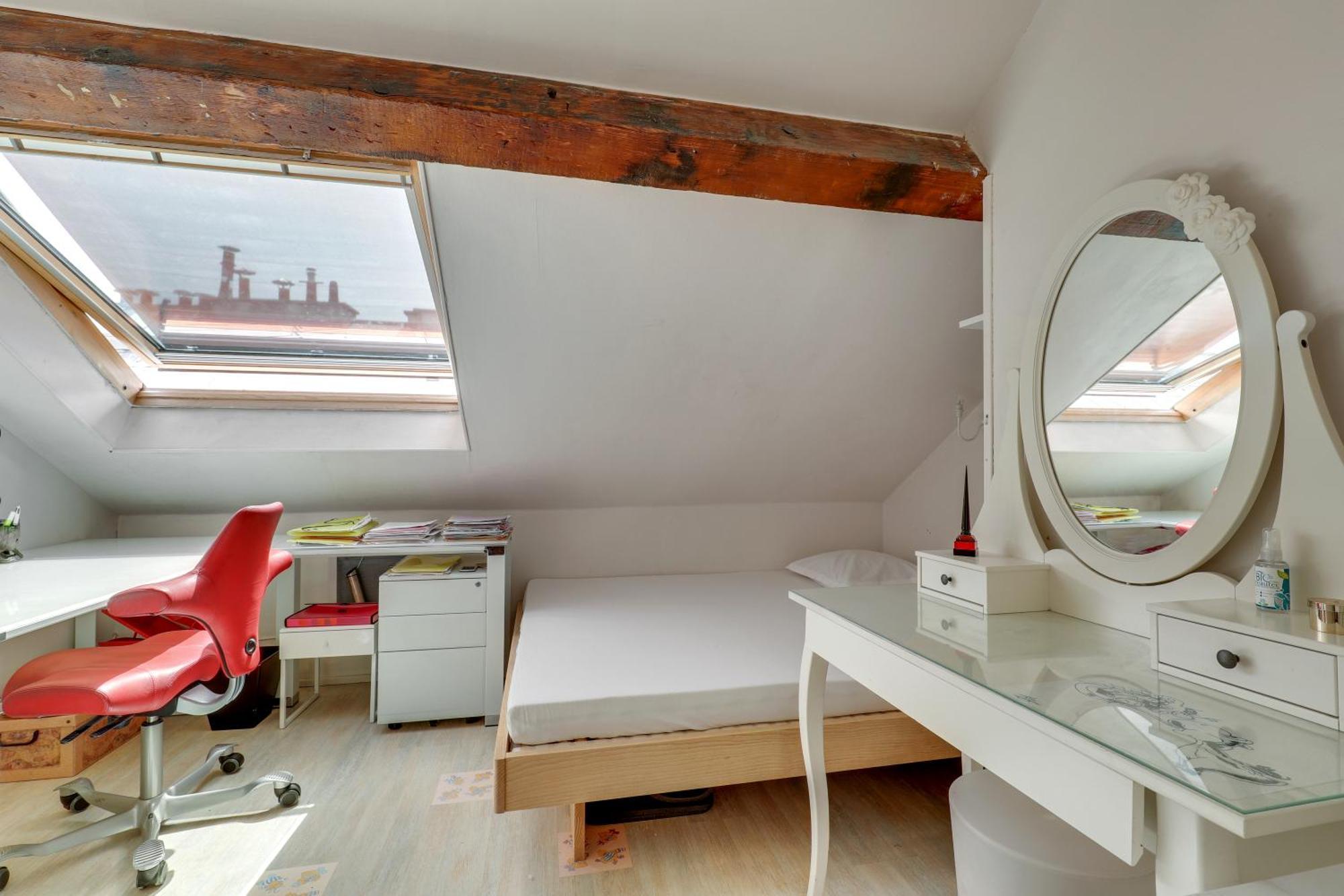 Duplex Calme Et Lumineux Au Coeur De Bastille París Exterior foto