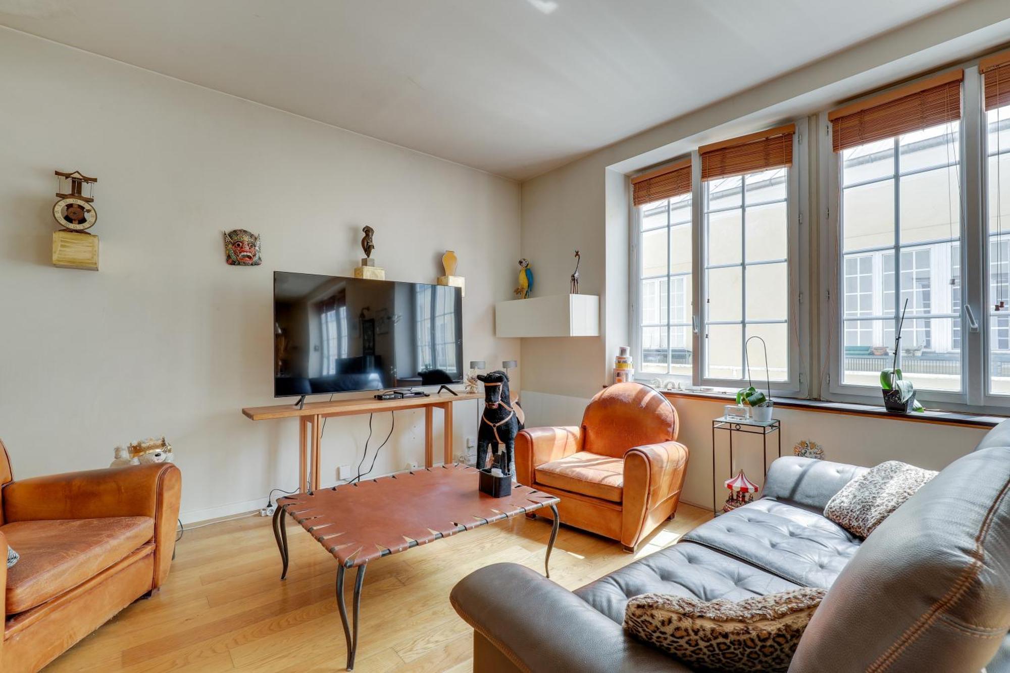 Duplex Calme Et Lumineux Au Coeur De Bastille París Exterior foto